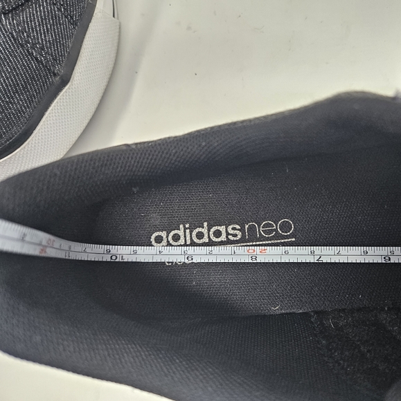 **$OLD**Adidas Men's Neo Cloudfoam Footbed Size 9 or Women's 10 - Picture 8 of 9